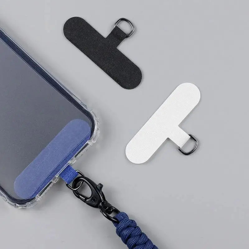 Adaptateur universel pour chaîne de téléphone