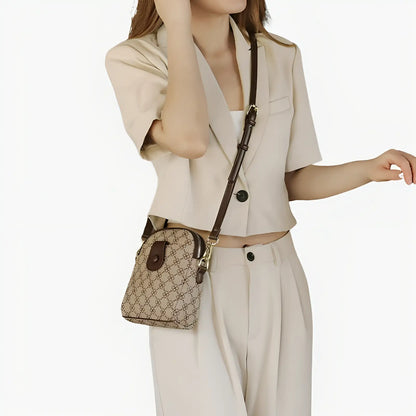 Pochette téléphone luxe